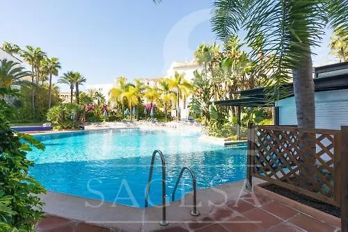 Jardines De Las Golondrinas Marbella Hotel
