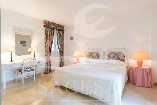 Jardines De Las Golondrinas Marbella Hotel